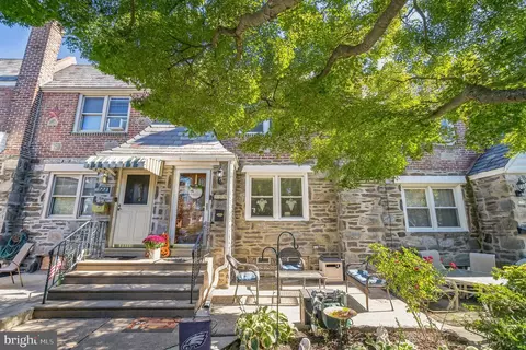 721 Eaton Rd, Drexel Hill, PA 19026