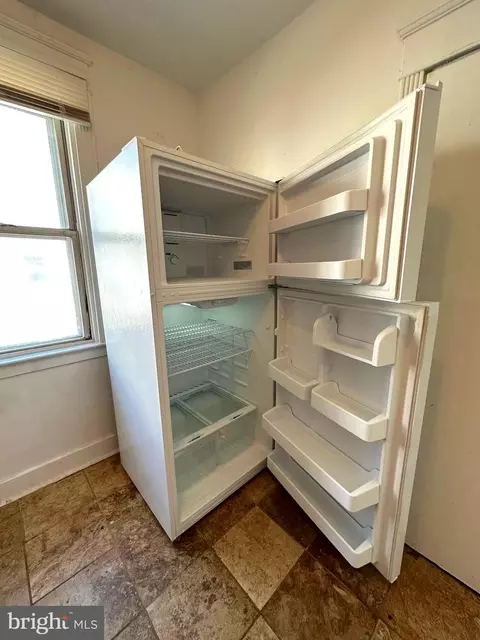 7223 Glenthorne Rd, Upper Darby, PA 19082 photo 16