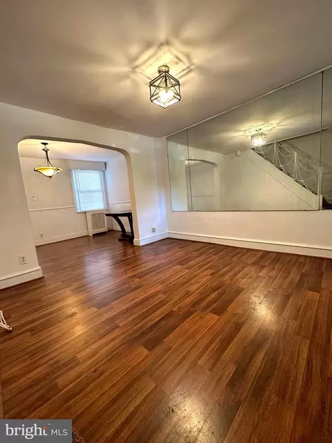 7223 Glenthorne Rd, Upper Darby, PA 19082 photo 9