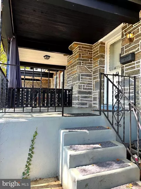 7223 Glenthorne Rd, Upper Darby, PA 19082 photo 4