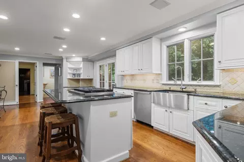 807 Maple Glen Ln, Wayne, PA 19087 photo 11