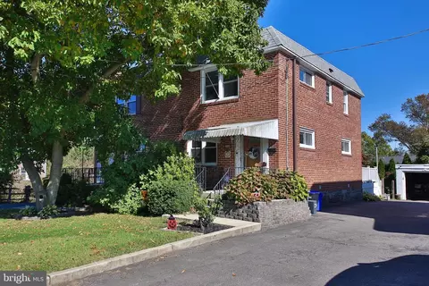 119 Woodbine Rd, Havertown, PA 19083