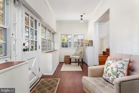 97 S Forest Rd, Springfield, PA 19064 photo 3