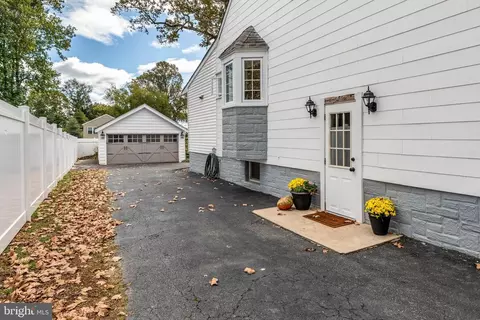 97 S Forest Rd, Springfield, PA 19064 photo 30