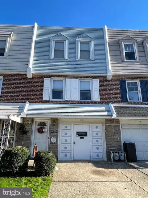 59 Suburban Ln, Upper Darby, PA 19082