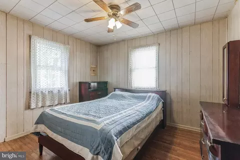1224 Chestnut St, Marcus Hook, PA 19061 photo 9