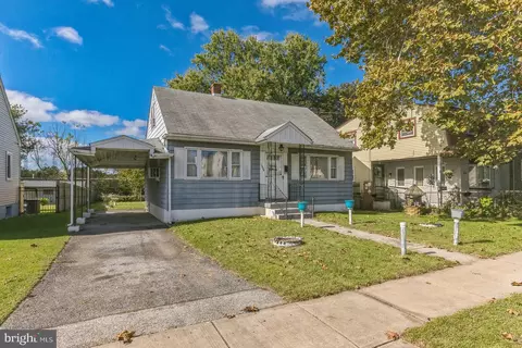 1224 Chestnut St, Marcus Hook, PA 19061 photo 2