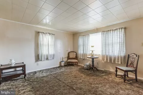 1224 Chestnut St, Marcus Hook, PA 19061 photo 7