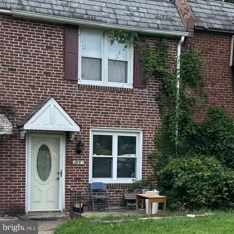 514 S 4th St, Darby, PA 19023