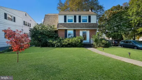 120 W Ashland Ave, Glenolden, PA 19036