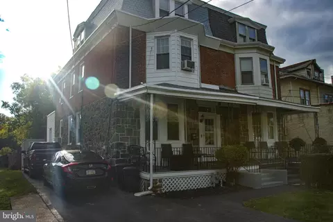 1208 Main St, Darby, PA 19023