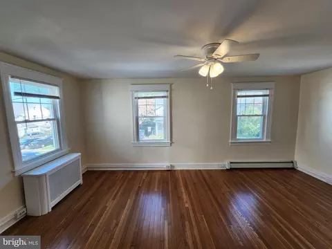 516 Sansom St, Upper Darby, PA 19082 photo 39
