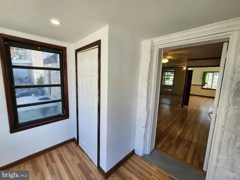 516 Sansom St, Upper Darby, PA 19082 photo 14