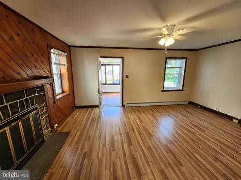 516 Sansom St, Upper Darby, PA 19082 photo 18