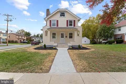 300 Kenny St, Ridley Park, PA 19078