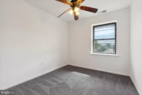 18 A Chestnut St, Marcus Hook, PA 19061 photo 9