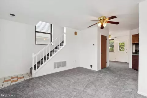 18 A Chestnut St, Marcus Hook, PA 19061 photo 3