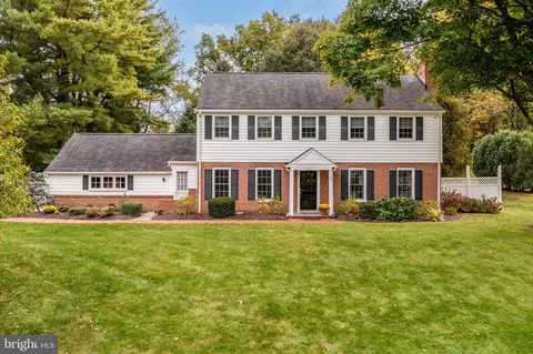 713 Camp Woods Rd, Villanova, PA 19085
