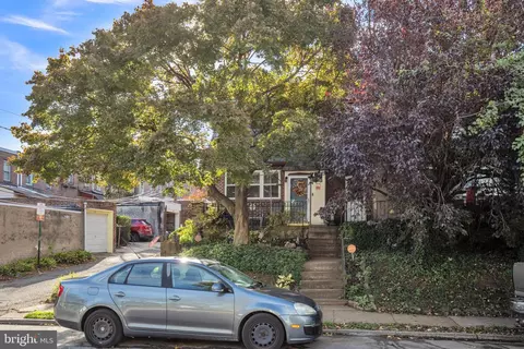 267 N Linden Ave, Upper Darby, PA 19082
