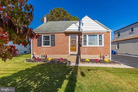 553 7th Ave, Swarthmore, PA 19081