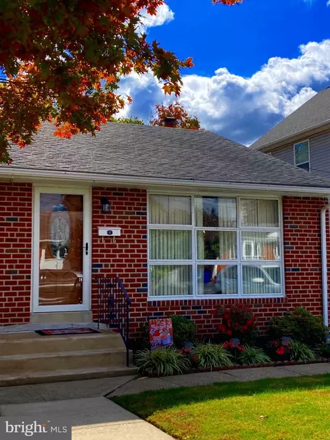 4 Baldwin Ave, Ridley Park, PA 19078