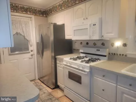 339 Sugartown Rd, Wayne, PA 19087 photo 13
