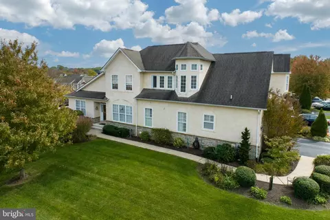 43 Old Barn Dr, West Chester, PA 19382