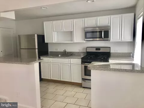 632 Cedar Ave, Darby, PA 19023