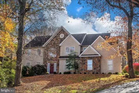 825 Bryn Mawr Ave, Newtown Square, PA 19073