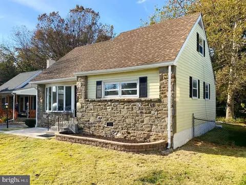 1011 Brook Ave, Secane, PA 19018 photo 3