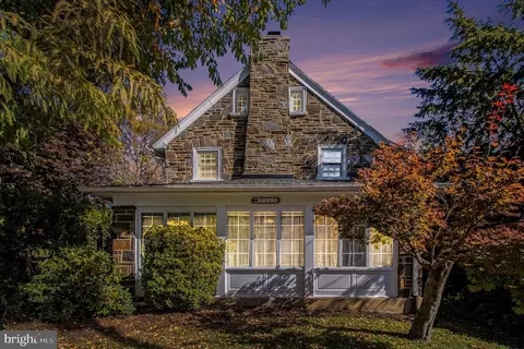 7115 Llanfair Rd, Upper Darby, PA 19082