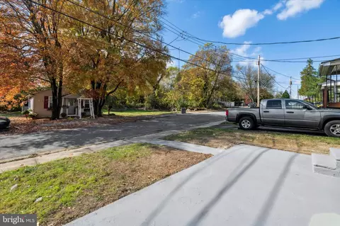 2313 Thomas Ave, Aston, PA 19014 photo 3