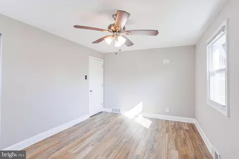 2219 E Helms Mnr, Ogden, PA 19061 photo 16