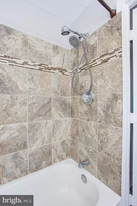 2219 E Helms Mnr, Ogden, PA 19061 photo 14