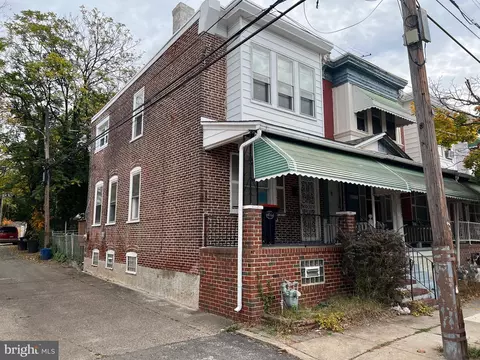 715 Pennell St, Chester, PA 19013