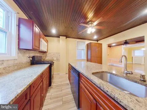 7250 Calvin Rd, Upper Darby, PA 19082 photo 14