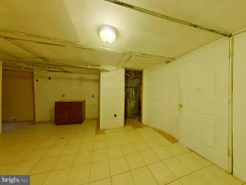 7250 Calvin Rd, Upper Darby, PA 19082 photo 25