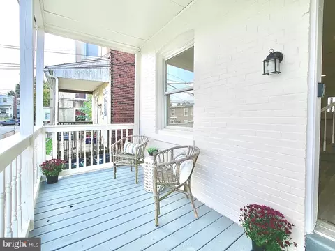 110 Hillside, Collingdale, PA 19023