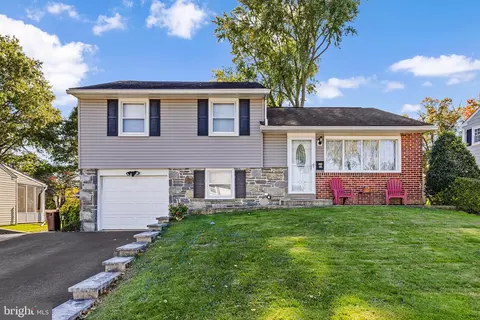195 Cranbourne Dr, Broomall, PA 19008