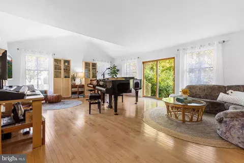 4 Purdy Ln, Wallingford, PA 19086 photo 8