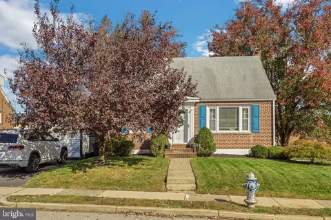 401 Lindsay St, Ridley Park, PA 19078