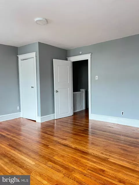 512 Glendale Rd, Upper Darby, PA 19082 photo 14