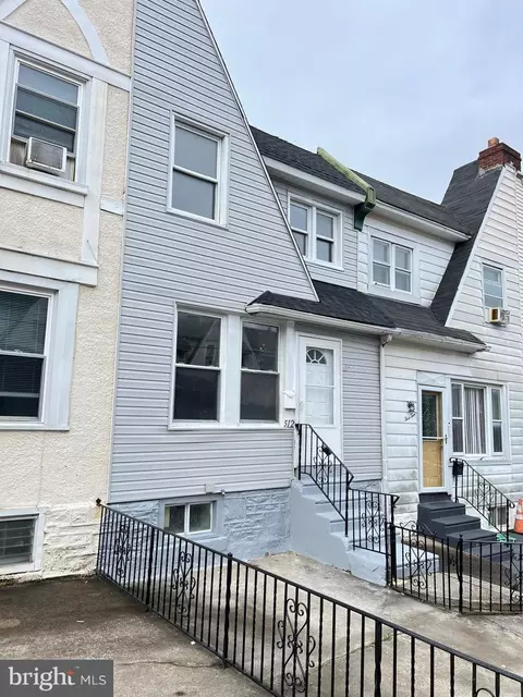 512 Glendale Rd, Upper Darby, PA 19082 photo 2