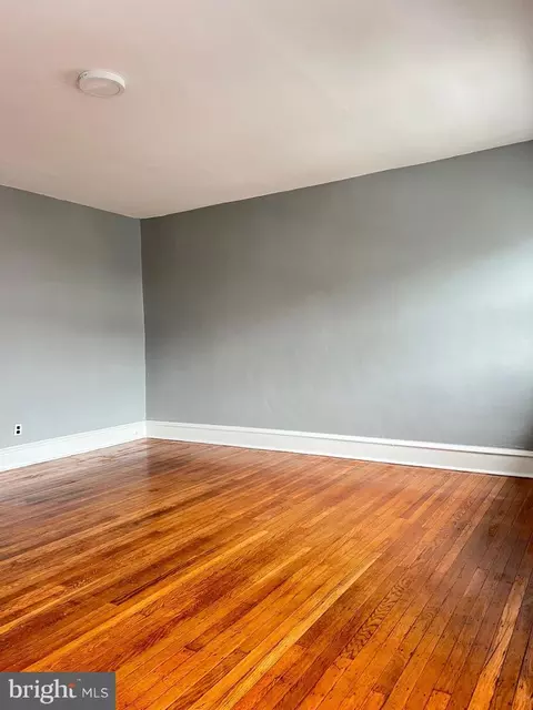 512 Glendale Rd, Upper Darby, PA 19082 photo 13