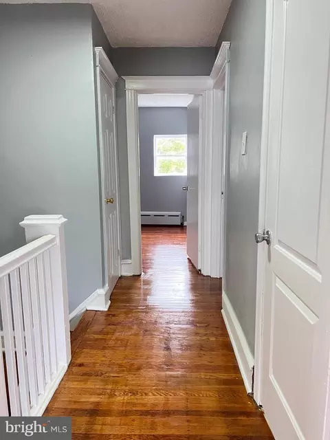 512 Glendale Rd, Upper Darby, PA 19082 photo 19