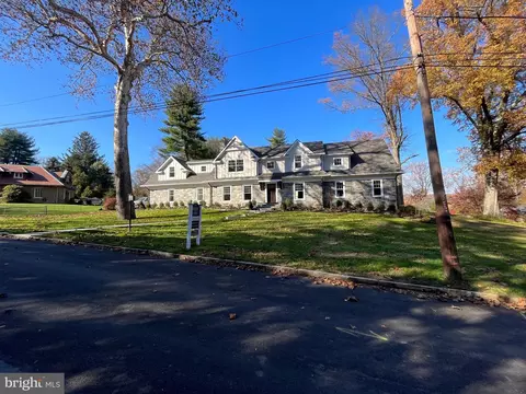 125 Cornwall, Wayne, PA 19087
