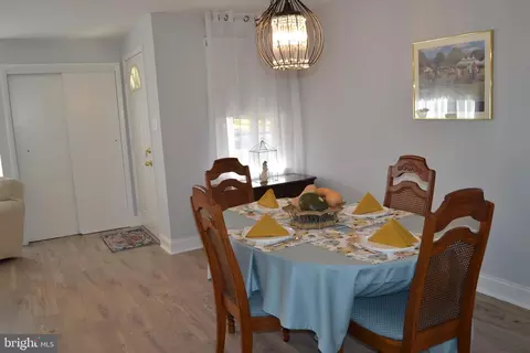 2185 Locust St, Marcus Hook, PA 19061 photo 8