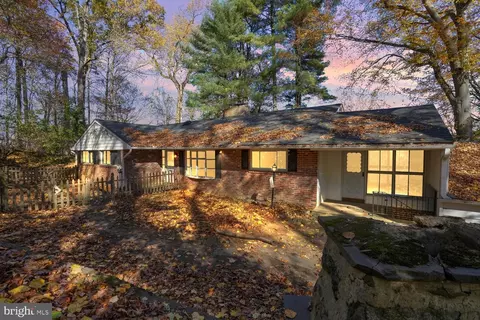 950 Crum Creek Rd, Media, PA 19063
