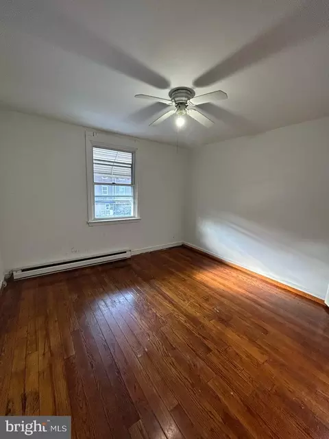 52 Hurley Ct, Millbourne, PA 19082 photo 5
