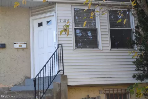 7186 Ruskin Ln, Upper Darby, PA 19082